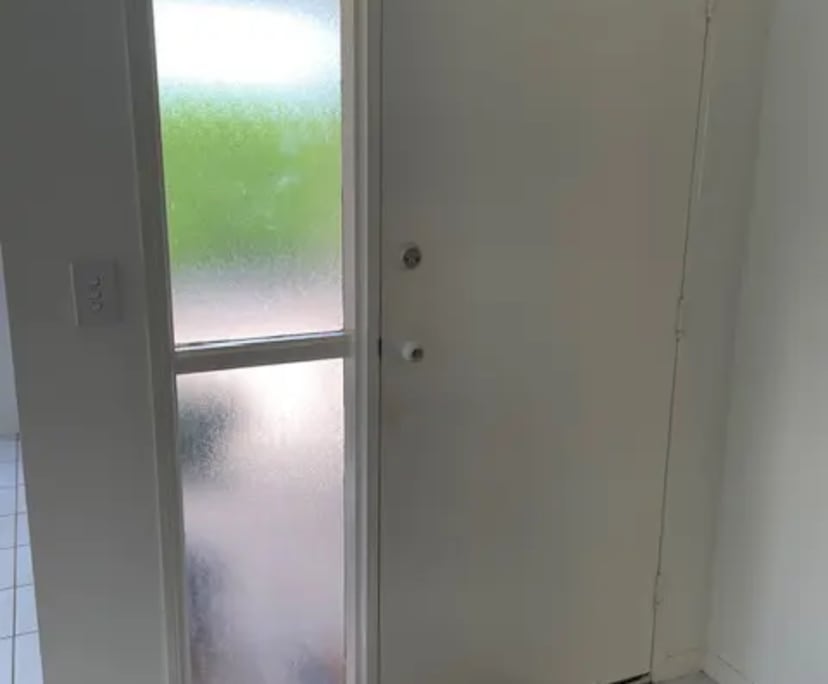 $450, Flatshare, 3 bathrooms, Mysterton QLD 4812