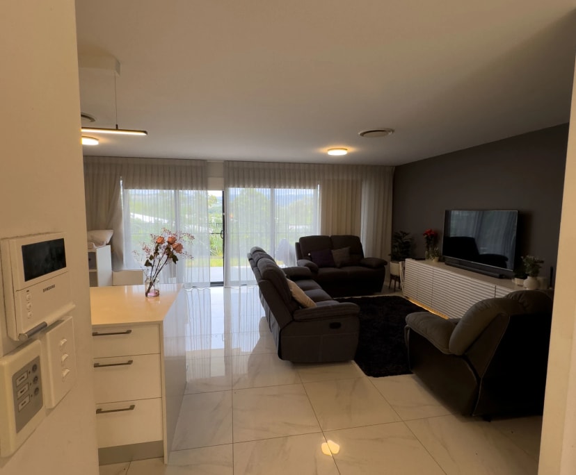 $350, Share-house, 4 bathrooms, Carrara QLD 4211