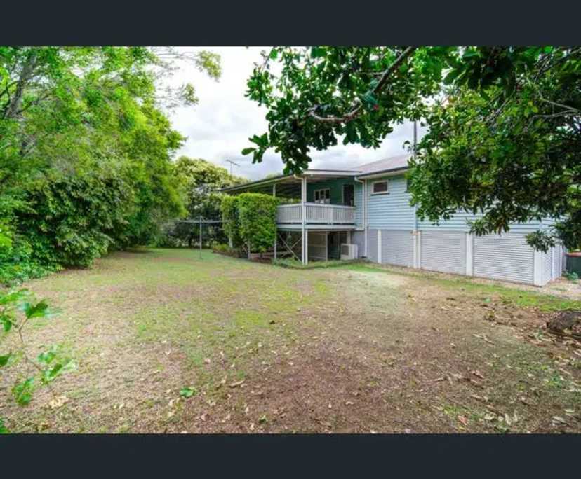 $360, Share-house, 2 bathrooms, Holland Park West QLD 4121