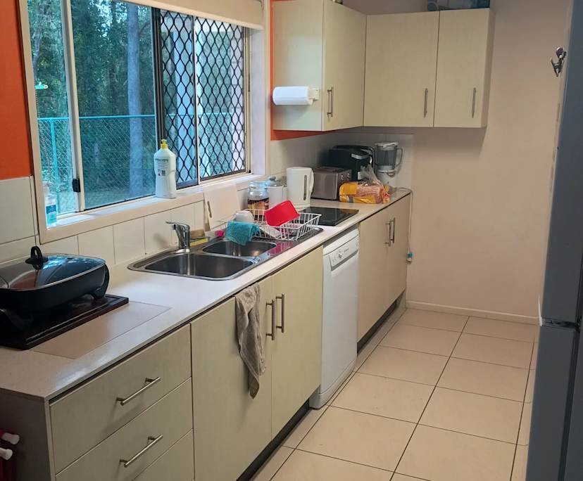 $250, Share-house, 4 bathrooms, Caboolture QLD 4510