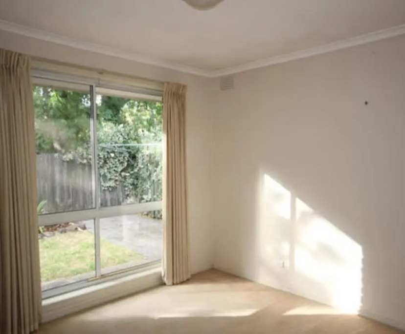 Room in a share house