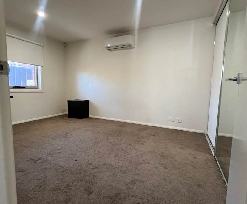 propertyImage