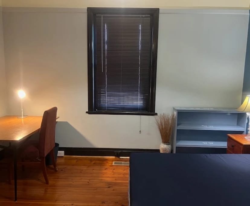 $275, Share-house, 3 bathrooms, Malvern East VIC 3145