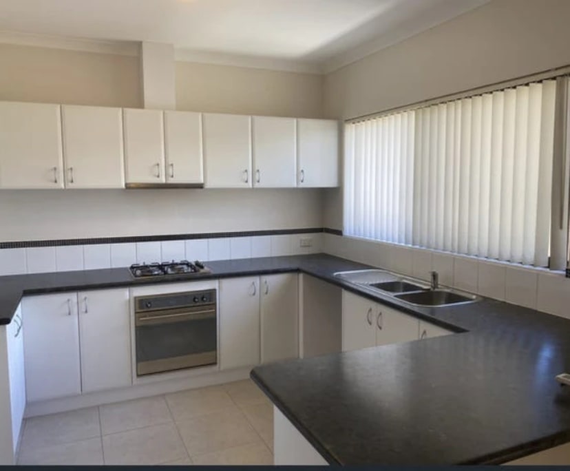 Unfurnished room in a share house