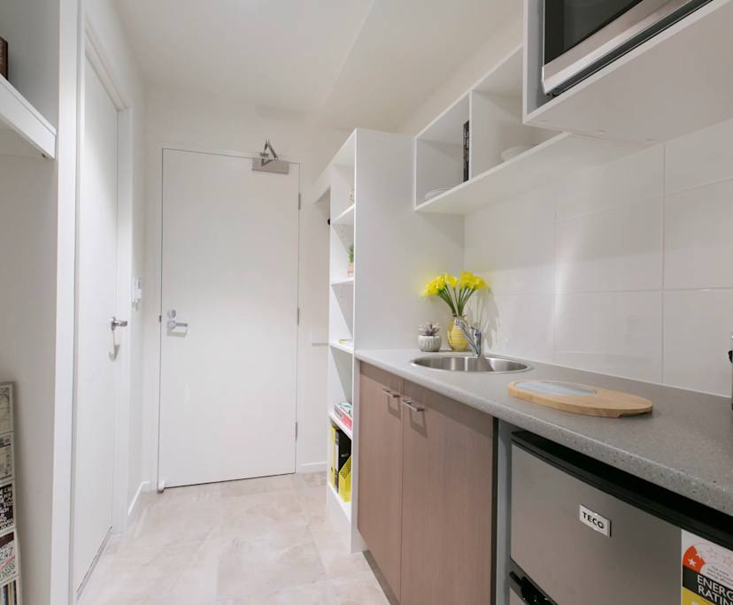 $375, Student-accommodation, 6 bathrooms, Kelvin Grove QLD 4059