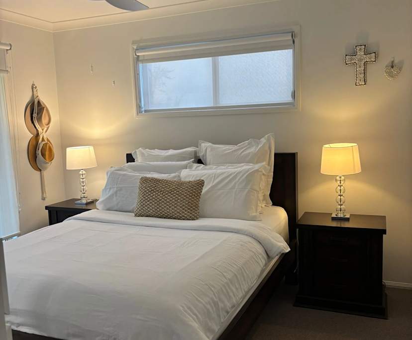 $450, Share-house, 3 bathrooms, Varsity Lakes QLD 4227