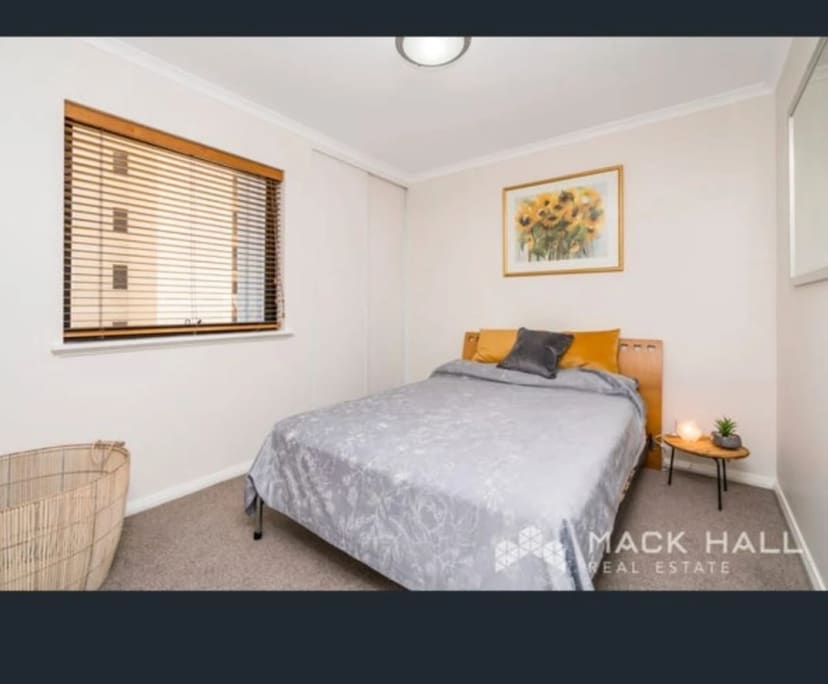 $330, Flatshare, 2 bathrooms, West Perth WA 6005