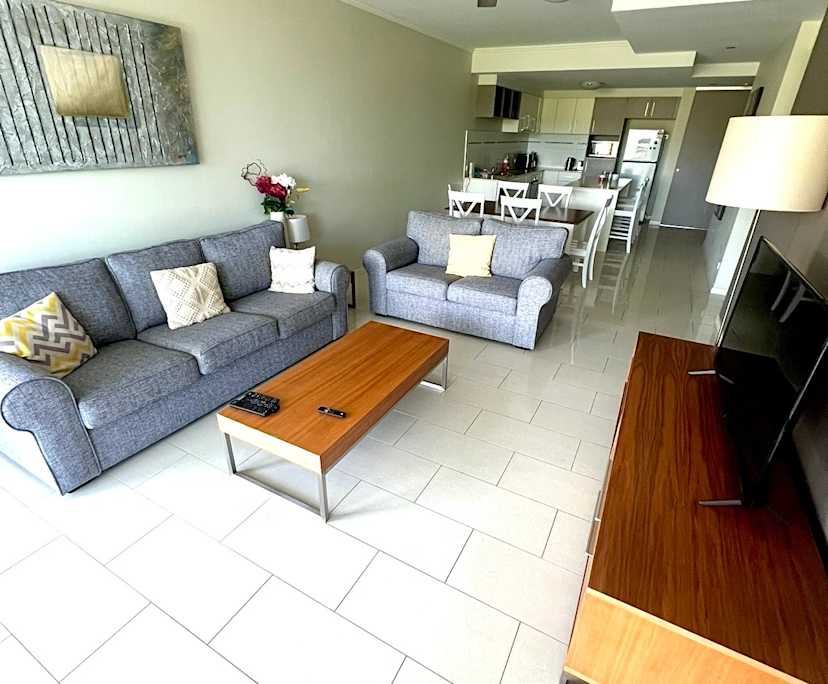 $350, Flatshare, 2 bathrooms, Airlie Beach QLD 4802