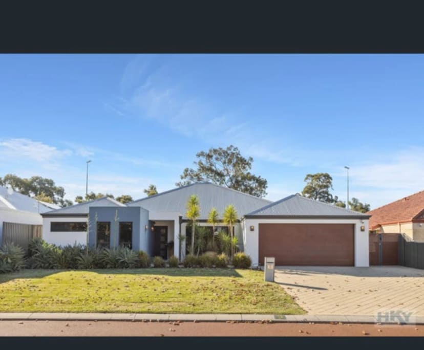 Room for Rent in Aveley, Perth 260, Furnished, Sh...