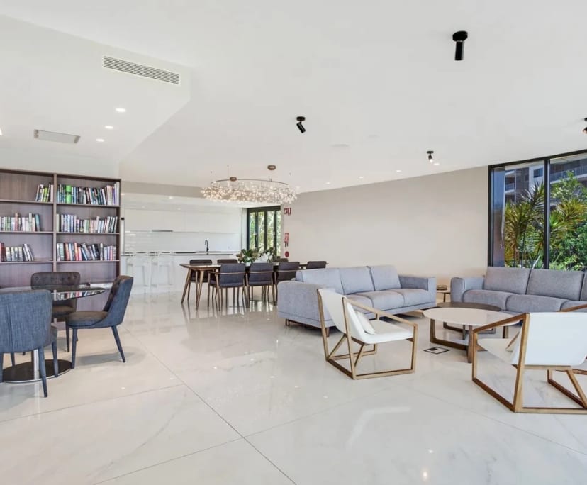 $400, Flatshare, 2 bathrooms, Varsity Lakes QLD 4227