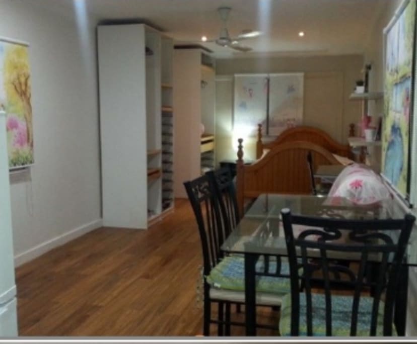 $290, Granny-flat, 1 bathroom, Indooroopilly QLD 4068