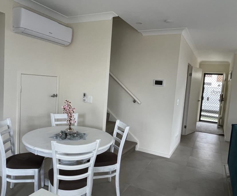 $250, Share-house, 4 bathrooms, Raceview QLD 4305