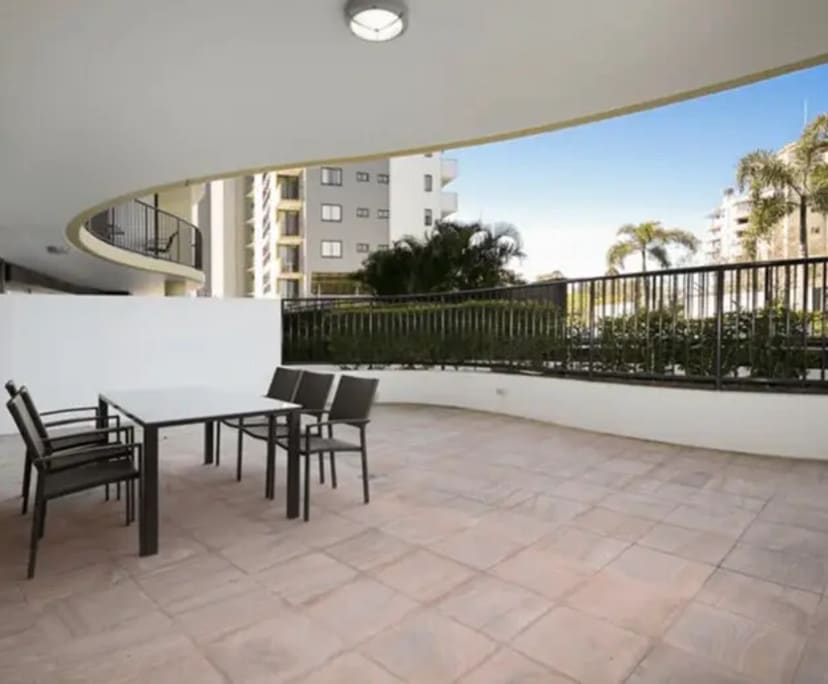 $400, Flatshare, 2 bathrooms, Toowong QLD 4066