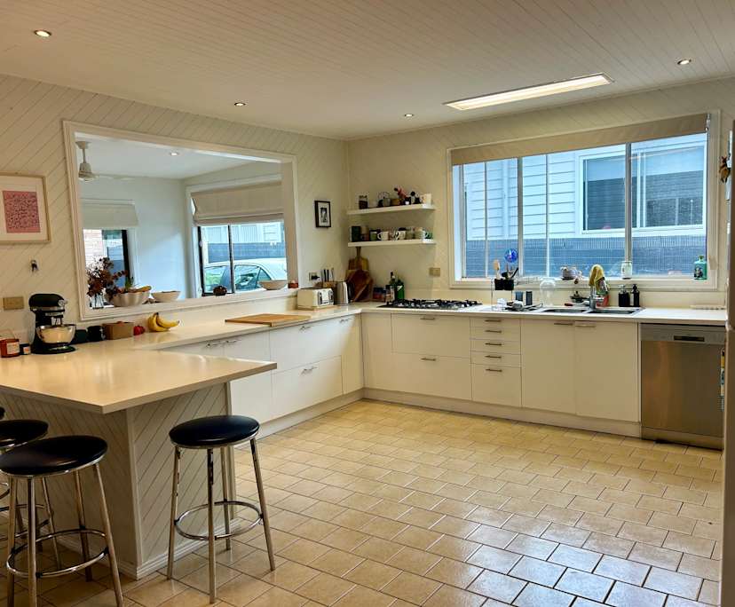 $230, Share-house, 3 bathrooms, East Corrimal NSW 2518