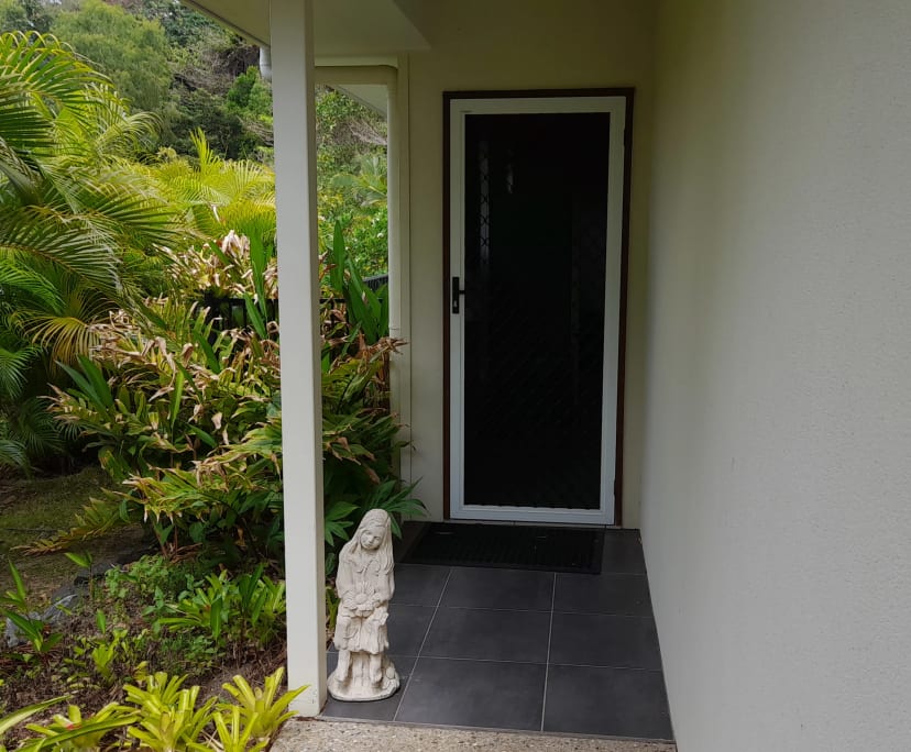 $250, Share-house, 4 bathrooms, Trinity Beach QLD 4879
