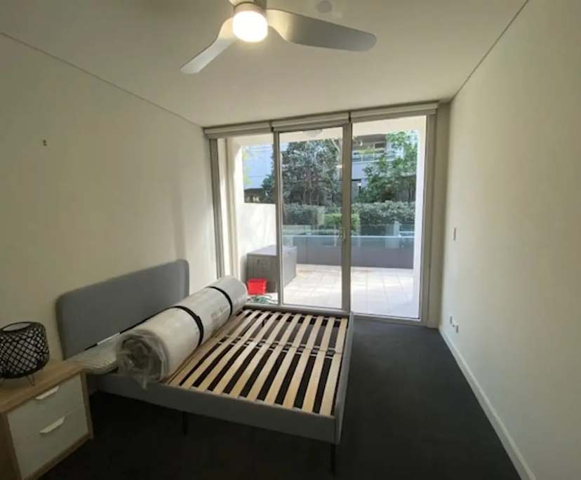 $390, Flatshare, 2 bathrooms, South Yarra VIC 3141
