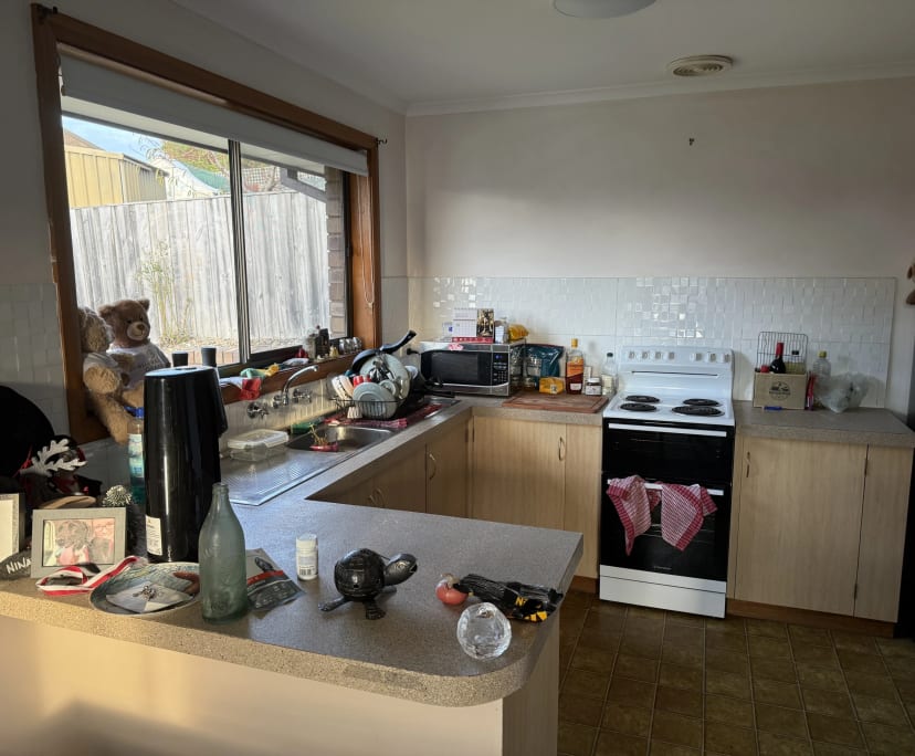 Unfurnished room in a share house