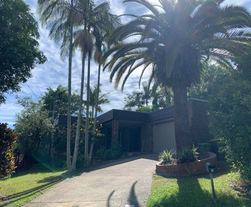Room for Rent in Moffat Beach, Sunshine Coast 235...