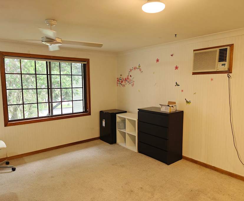 $400, Share-house, 5 bathrooms, Cambridge Park NSW 2747