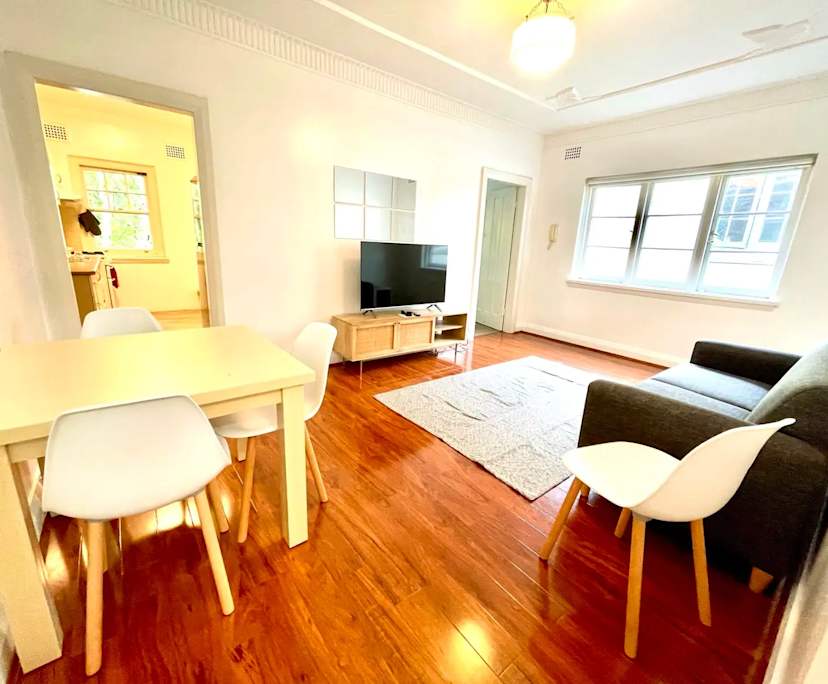 Whole property with 2 rooms for rent