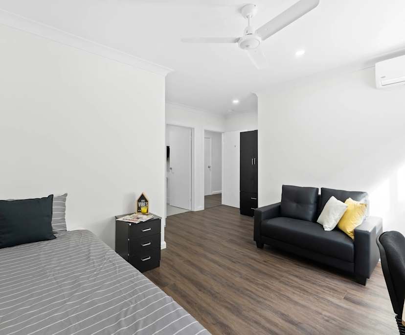 $335-390, Share-house, 4 rooms, Highgate Hill QLD 4101, Highgate Hill QLD 4101