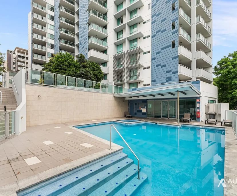 $470, Flatshare, 2 bathrooms, Brisbane City QLD 4000