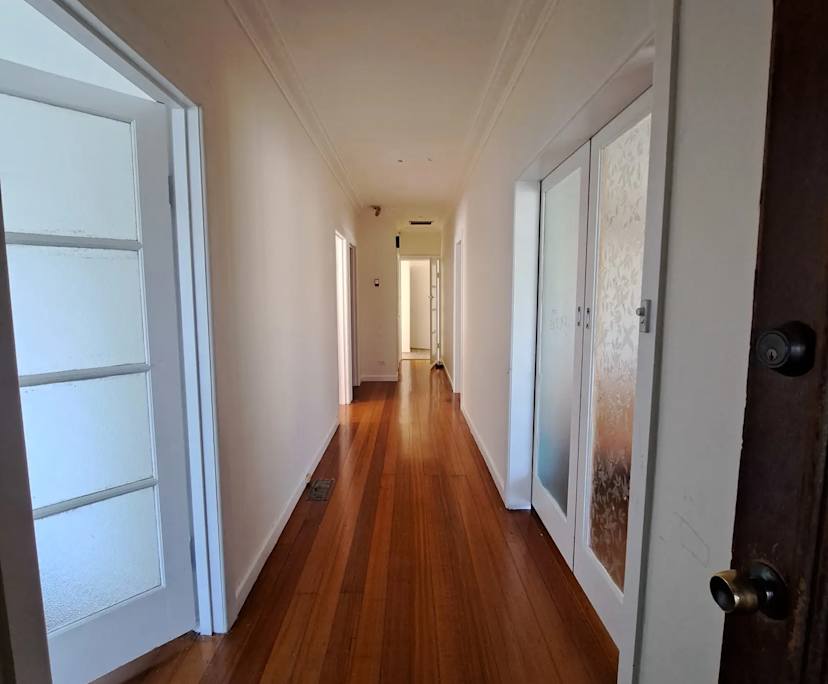 Unfurnished room in a share house