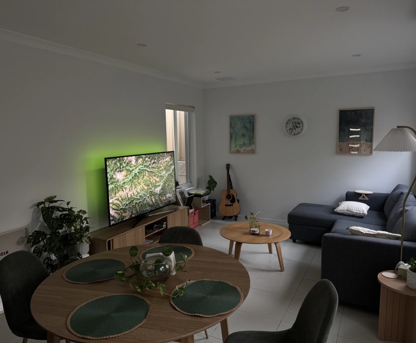 Unfurnished room in a share house