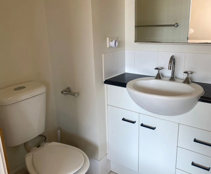 $500, Flatshare, 2 bathrooms, Spring Hill QLD 4000