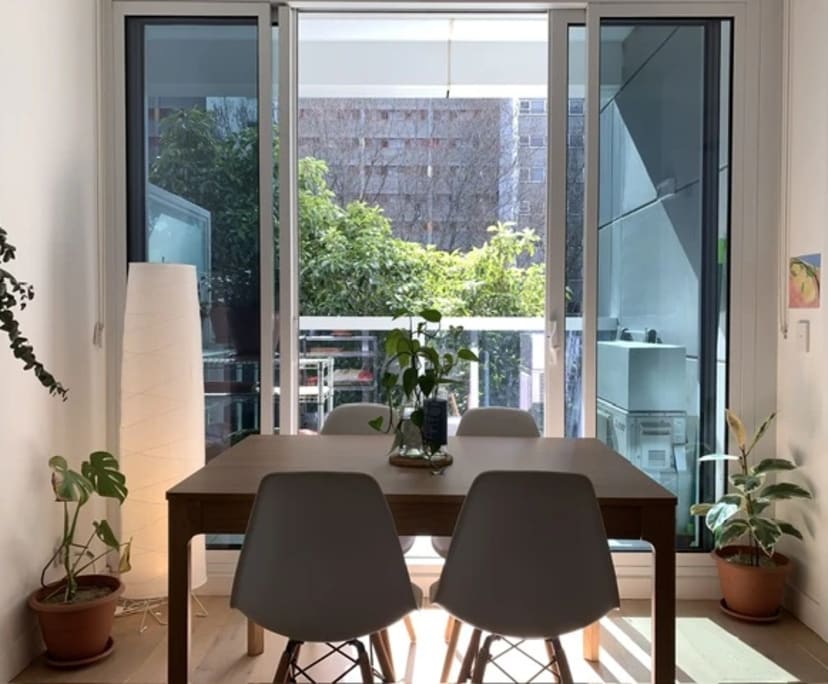 Unfurnished room with ensuite in a flatshare