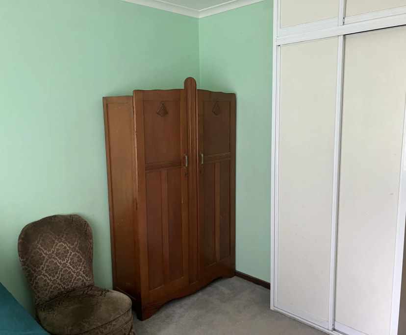 Room in a share house