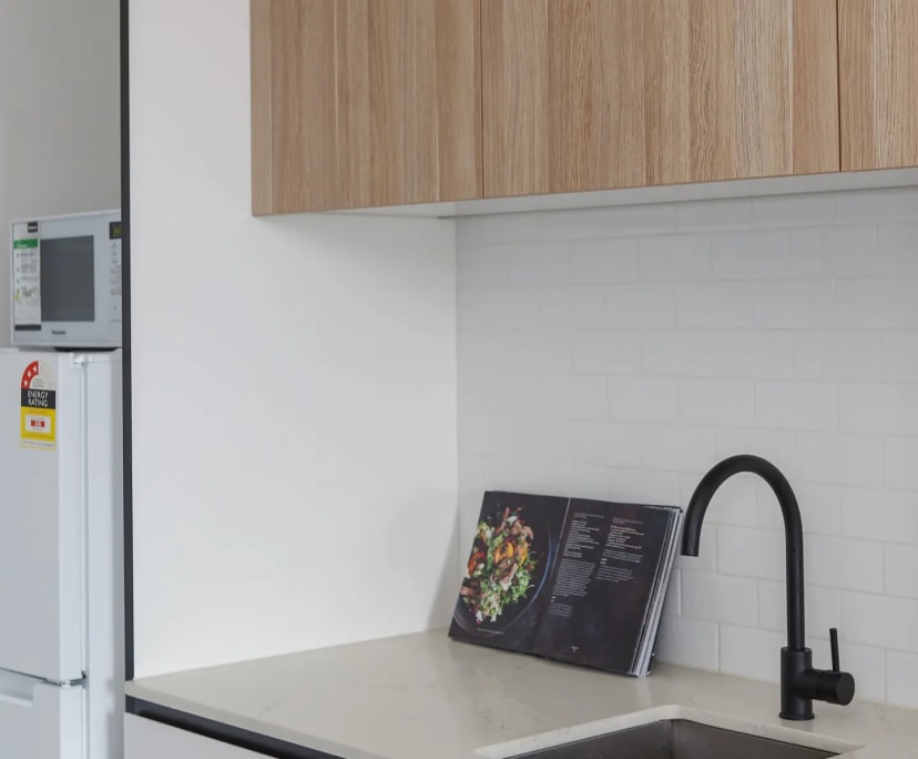 $750, Whole-property, 2 bathrooms, West Melbourne VIC 3003