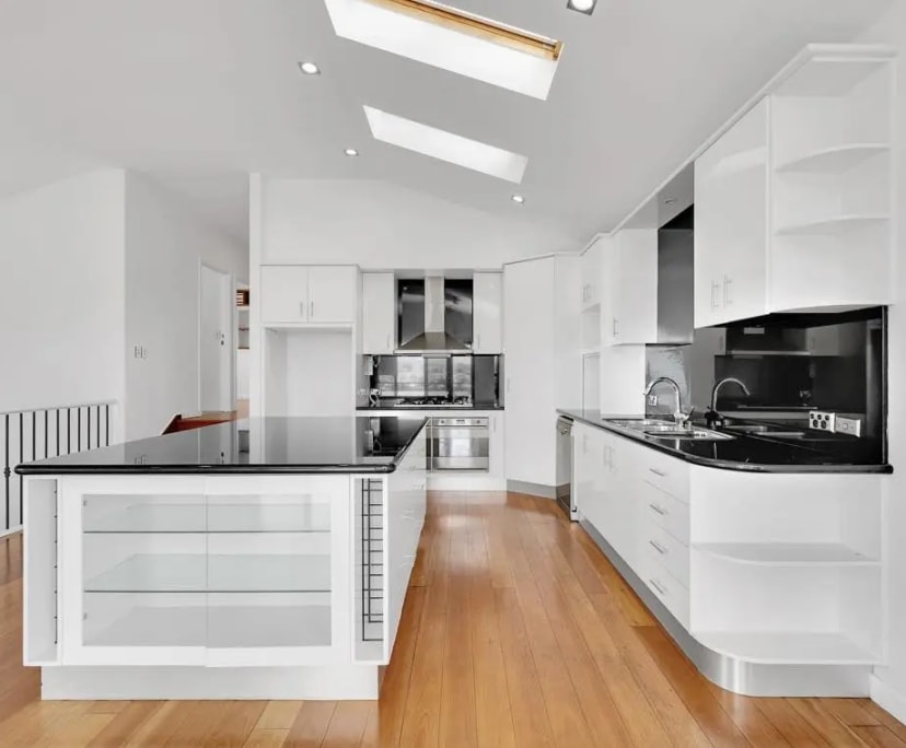 Room for Rent in Balmoral, Brisbane 300, Unfurnis...