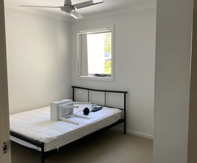 Unfurnished room in a share house