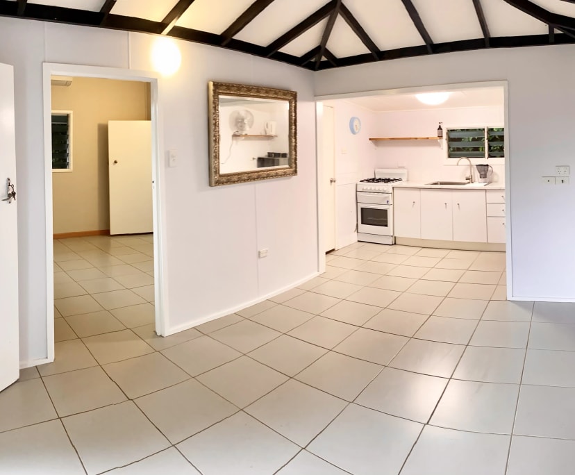Granny Flat for Rent in Manoora, Cairns 310, Unfu...