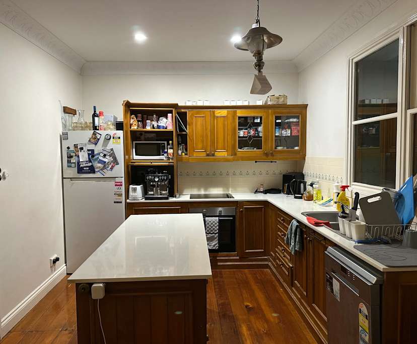 Furnished room in a share house