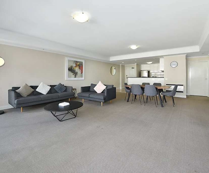 $1,395, Whole-property, 3 bathrooms, Melbourne VIC 3000