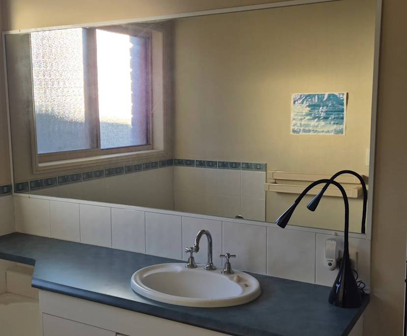 $350, Share-house, 4 bathrooms, Varsity Lakes QLD 4227