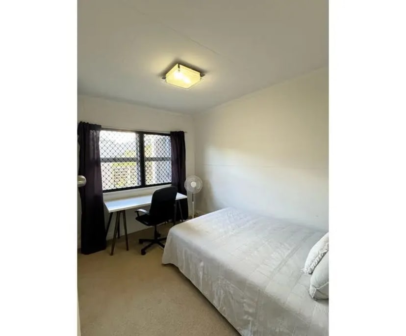$295, Share-house, 5 bathrooms, Saint Lucia QLD 4067