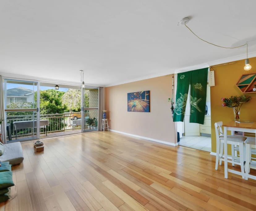 Whole property with 2 rooms for rent