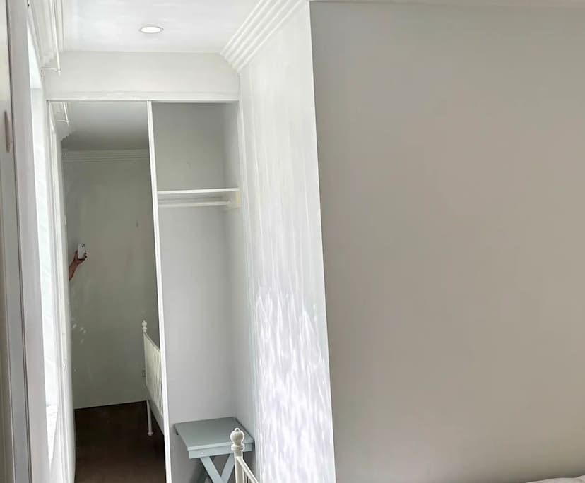 $450, Flatshare, 2 bathrooms, Zetland NSW 2017