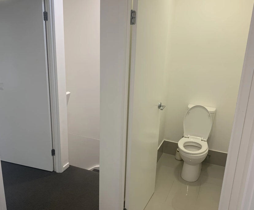 $250, Flatshare, 2 bathrooms, Birtinya QLD 4575