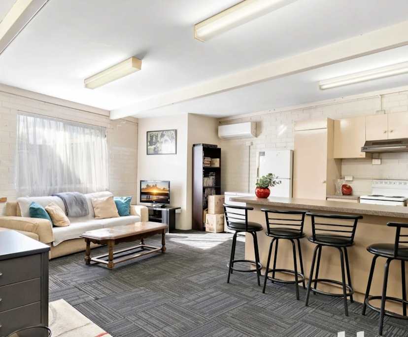 Furnished room studio flat for rent