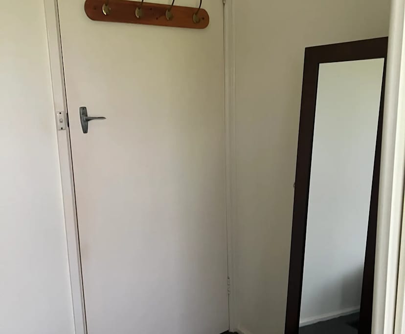 Room in a share house