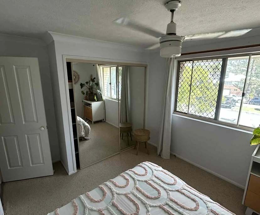 $380, Flatshare, 2 bathrooms, Currumbin QLD 4223