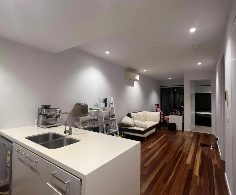 Furnished room with own bathroom