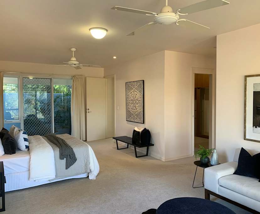 Furnished room with ensuite in a share house