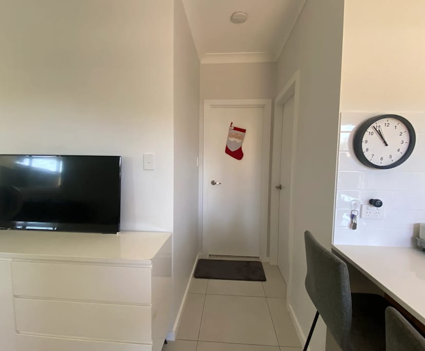$220, Flatshare, 2 bathrooms, Saint Clair NSW 2759