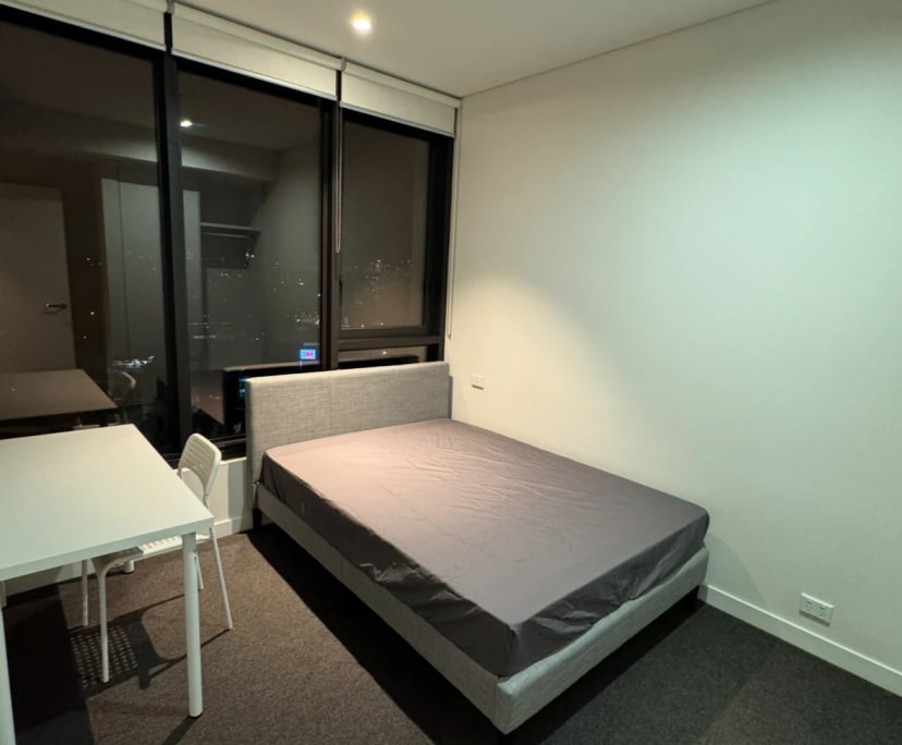 Furnished room in a flatshare