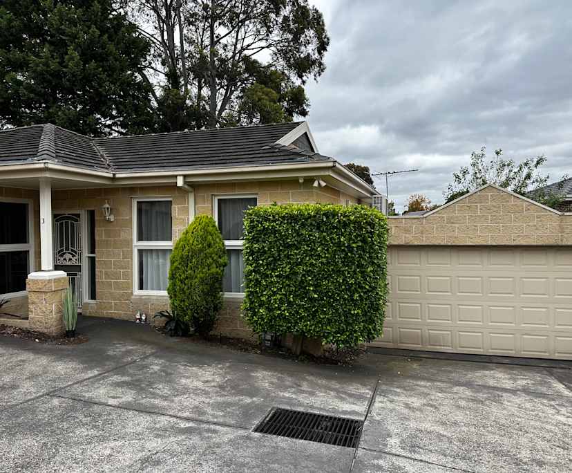$850, Whole-property, 3 bathrooms, Donvale VIC 3111